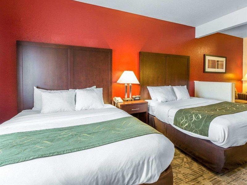 Comfort Suites Palm Desert I-10 Buitenkant foto