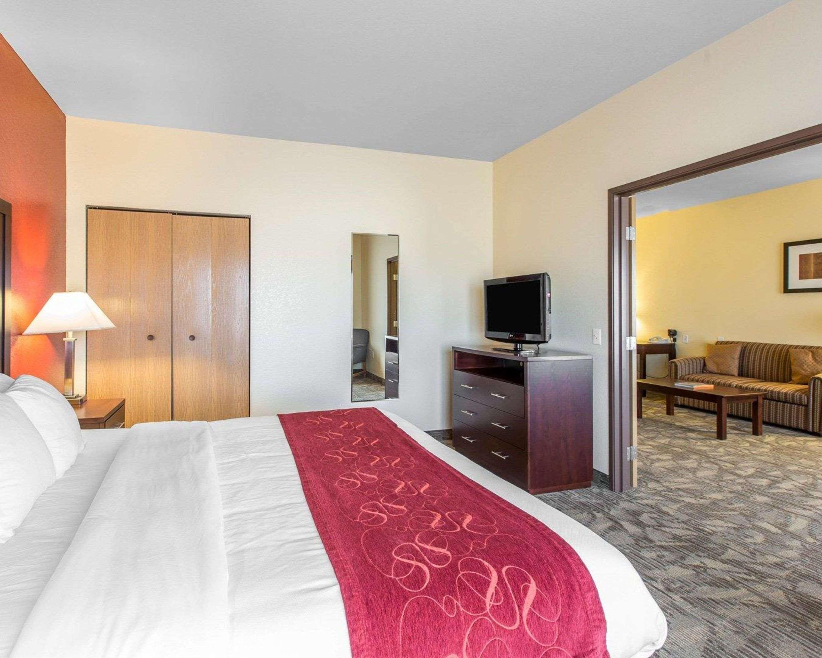 Comfort Suites Palm Desert I-10 Buitenkant foto
