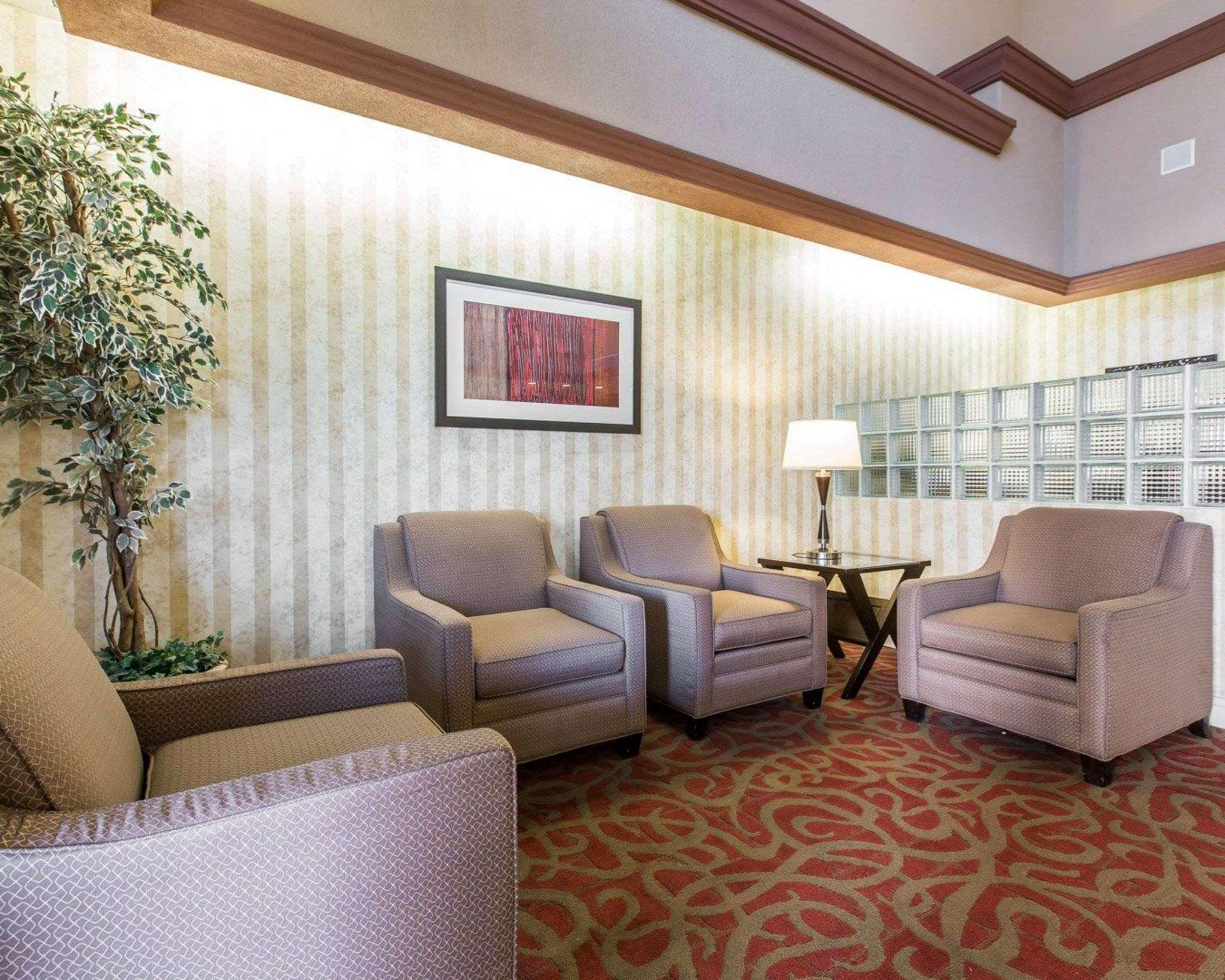 Comfort Suites Palm Desert I-10 Buitenkant foto