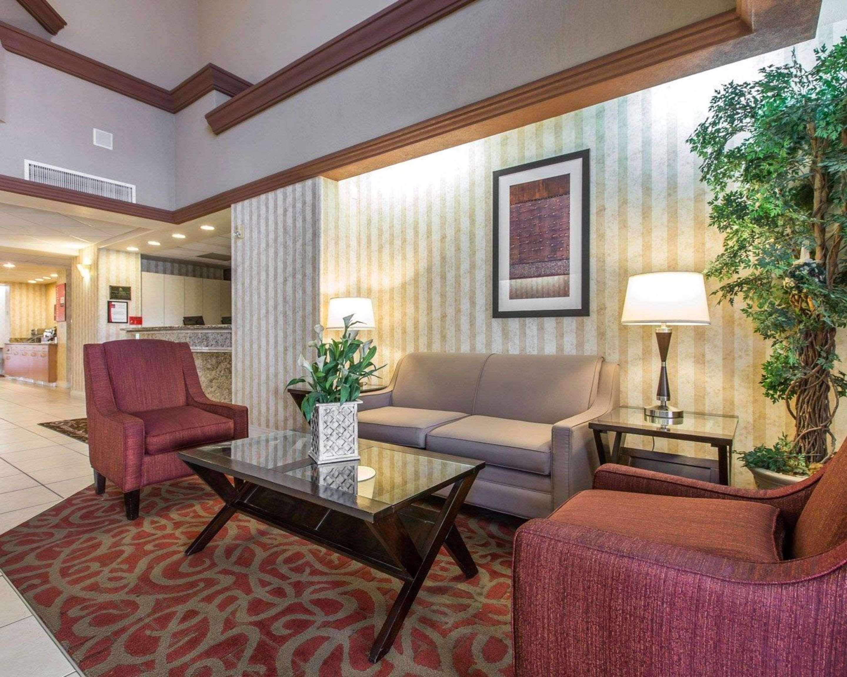 Comfort Suites Palm Desert I-10 Buitenkant foto