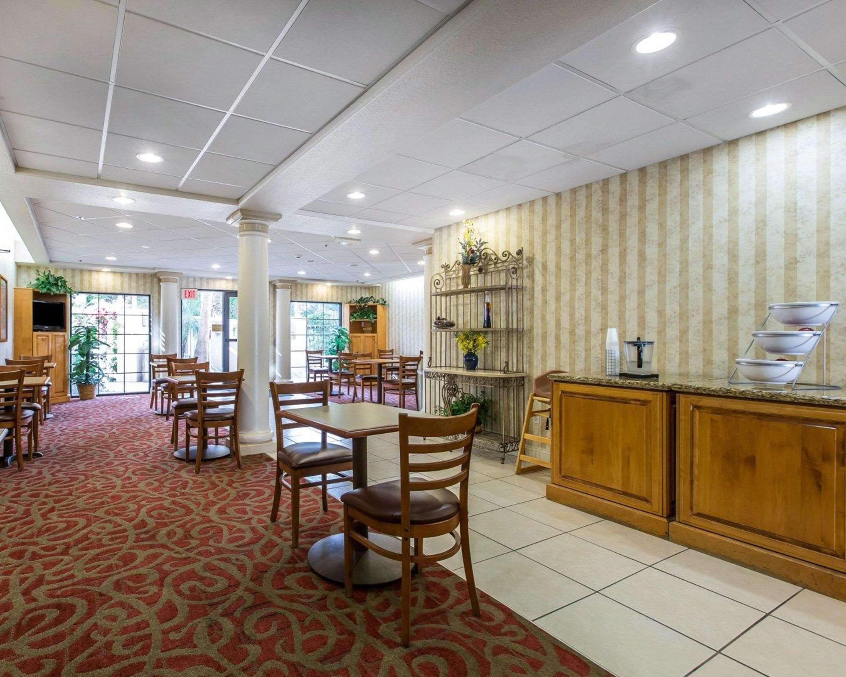 Comfort Suites Palm Desert I-10 Buitenkant foto